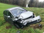 Schnottwil SO: Zwei Autos bei Unfall ins Wiesland geschleudert