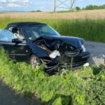 Unfall in Hünenberg ZG: Lenkerin prallt in Baum und wird erheblich verletzt