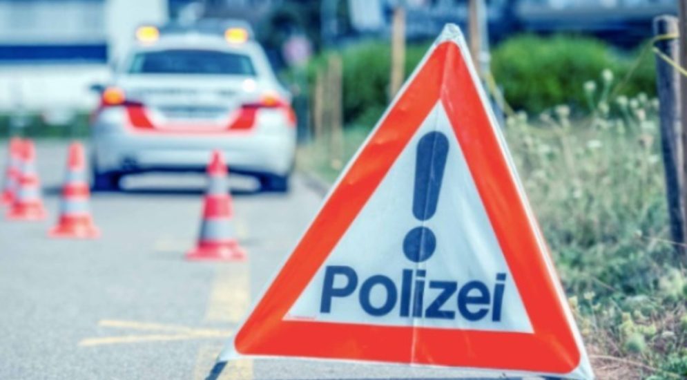 Kantonsstrasse zwischen Näfels und Obersee gesperrt!