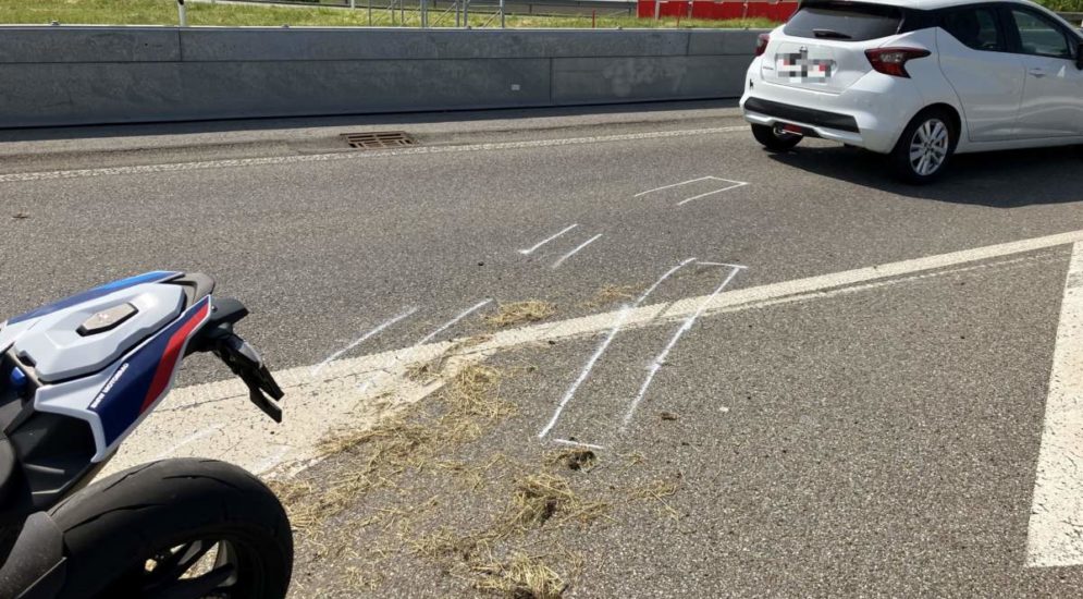 Benken SG: Unfall auf A3 - Motorradfahrer zu schnell unterwegs