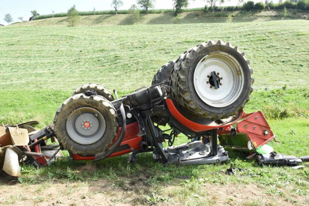 Luthern: Traktor überschlägt sich bei Unfall - Landwirt schwer verletzt