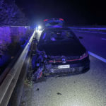 A1 Kölliken AG: Golf-Fahrer prallt bei Unfall in Leitplanke