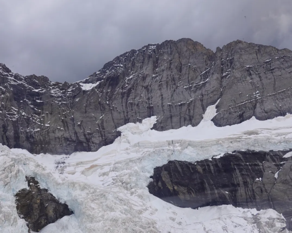 Grindelwald BE: Einer von zwei vermissten Bergsteigern gefunden