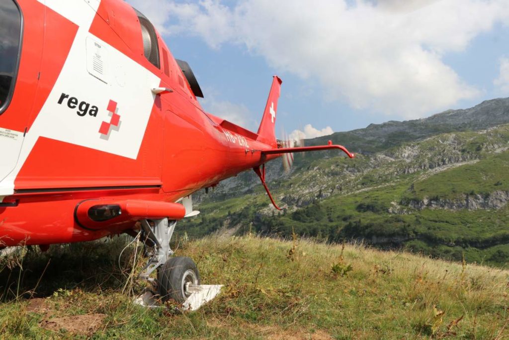 Tragischer Bergunfall Glarus: Eine Person stirbt, eine Frau schwer verletzt