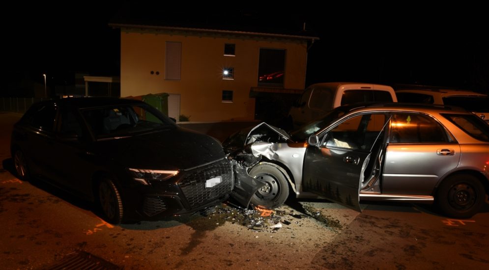 Roveredo GR: Zwei Verletzte nach heftigem Unfall