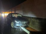 Unfall A14 Baar ZG: Junglenker (19) verliert auf nasser Fahrbahn die Kontrolle