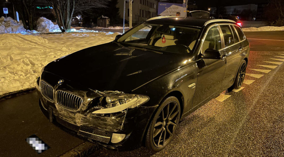 St. Gallen: Autofahrer bei Unfall durch Handy abgelenkt