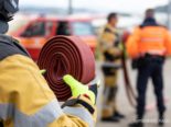 Niederglatt SG: Auto bei Unfall in Hydrant gecrasht - Wasserschaden!