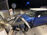 Neuhausen am Rheinfall: Fahrer (81) bei Unfall in Zollhäuschen gebrettert