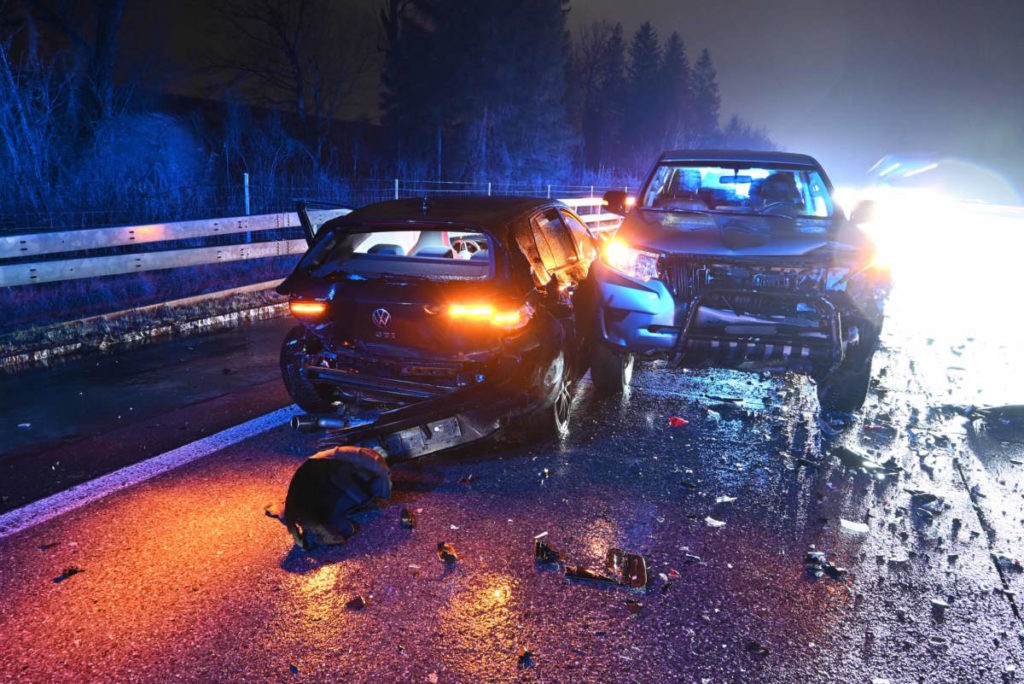 Buchs SG: Unfall zwischen fünf Autos - Vier Verletzte