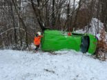 Alpnachstad OW: Lenkerin bei Unfall aus Auto geschleudert