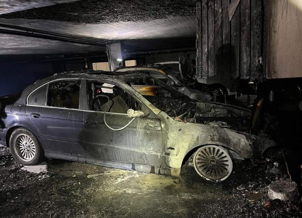 Pfeffingen BL Heftiger Fahrzeugbrand in Einstellhalle