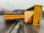 Mängenwil AG: Verlorene Lkw - Ladung verursacht Unfall auf der A1