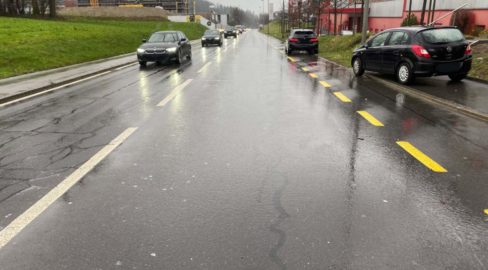 Unfall in Walterswil ZG: Bei Spurwechsel mit Lastwagen kollidiert