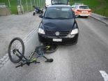 Wolfertschwil SG: Velofahrerin stürzt bei Unfall