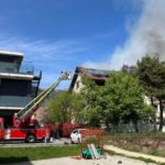 Brand in Bettlach SO: Dachstock und Dachstockwohnungen weitgehend zerstört