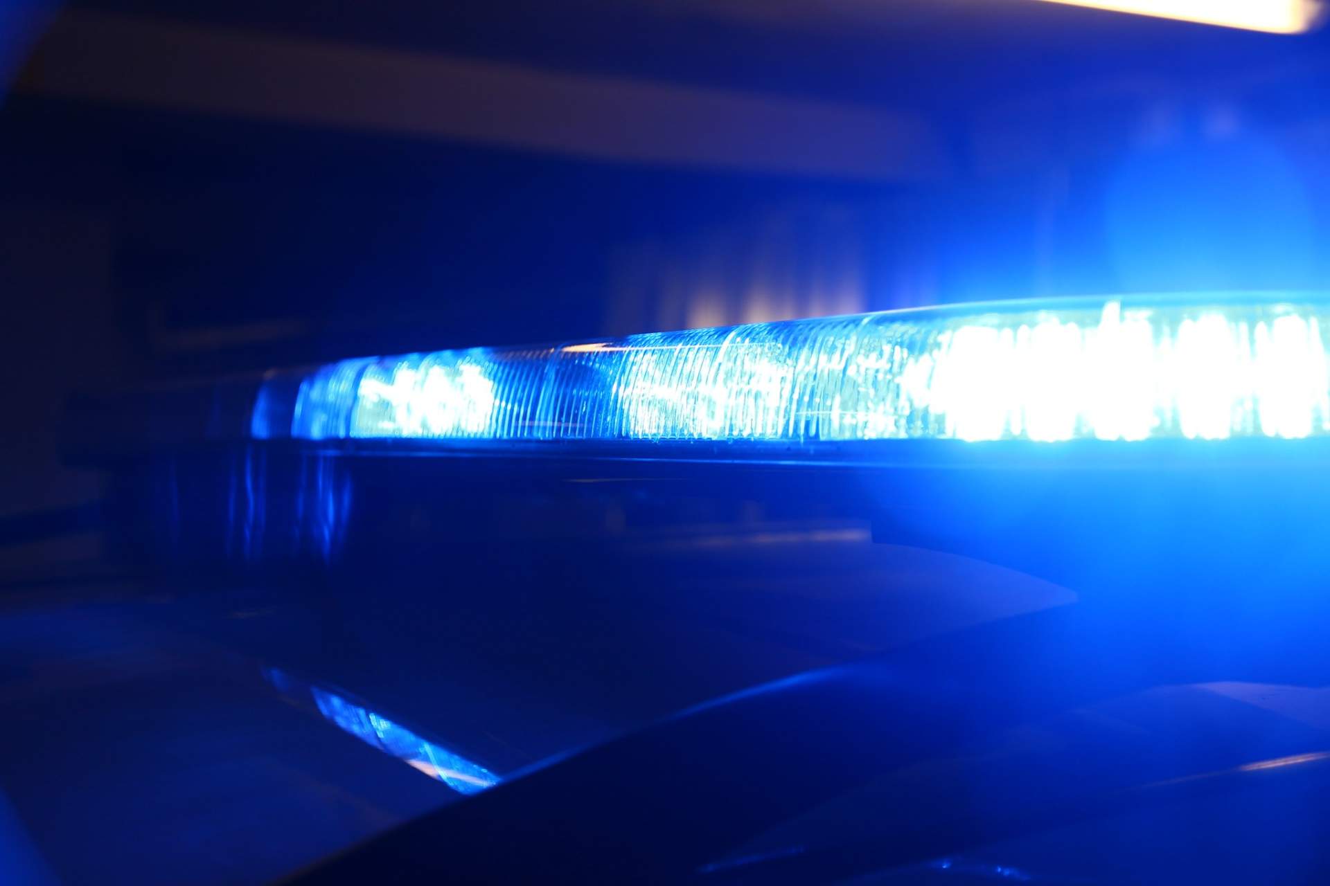 Polizeieinsatz: Basel Flughafenstrasse gesperrt