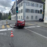 St.Gallen: Bei Unfall in Ampel gedonnert