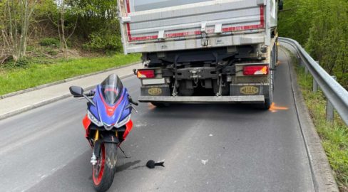 Cham ZG: Zwei Verkehrsunfälle mit Verletztenfolge