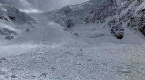 Bergunfall Pontresina GR: Mann von Eisabbruch mitgerissen und tot