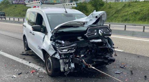 Wiedlisbach SO: A1 nach Unfall mit drei Fahrzeugen blockiert