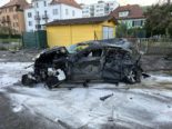 La Chaux-de-Fonds NE: Zug erfasst bei Unfall Auto