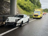 Rapperswil-Jona: Lenkerin prallt Unfall gegen Leitplanke