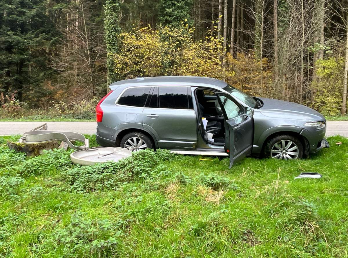 L-terkofen-Falschfahrer-verursacht-Unfall-Fahrer-und-Kind-verletzt