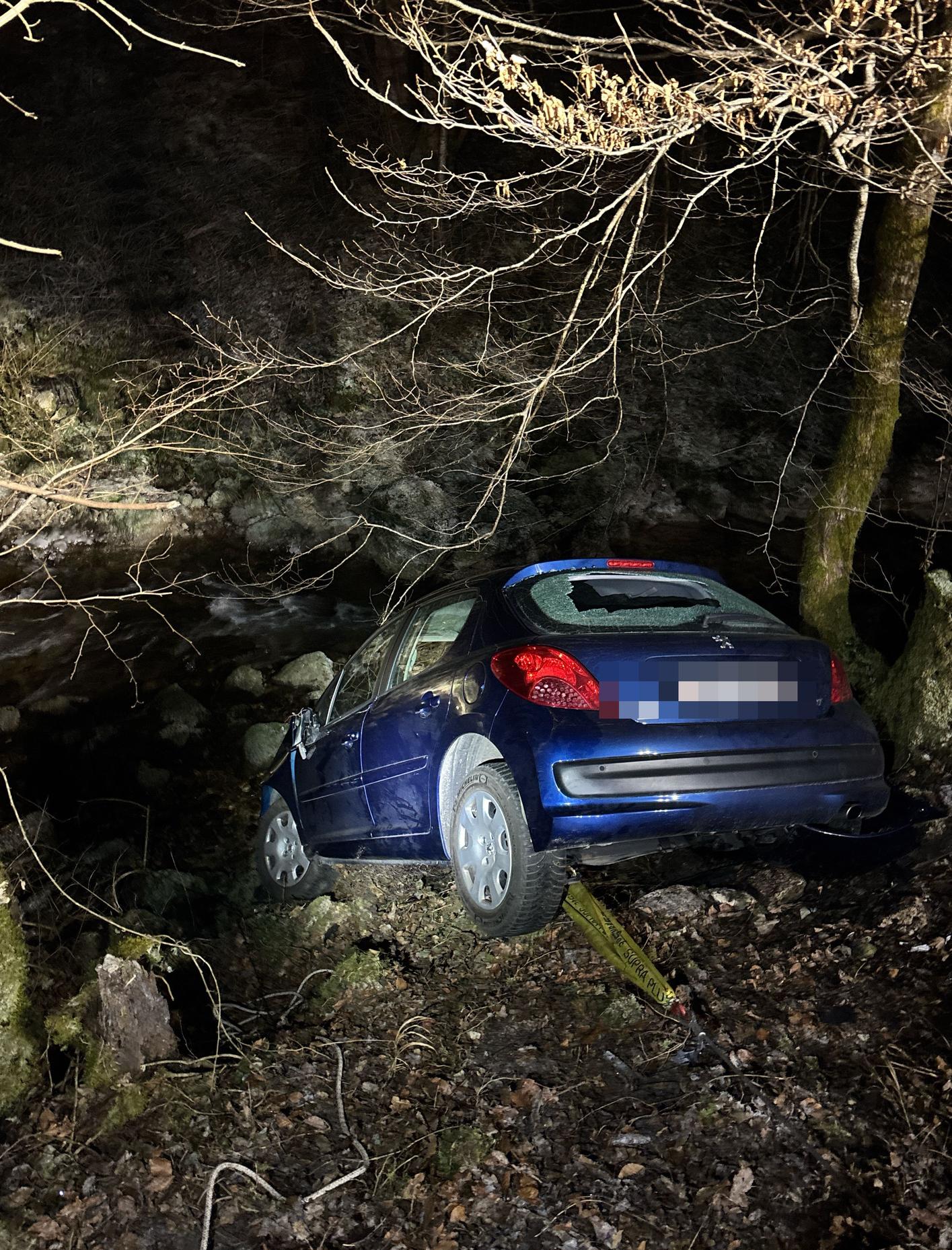 Erschwil-SO-Selbstunfall-Lenkerin-74-per-Heli-ins-Spital