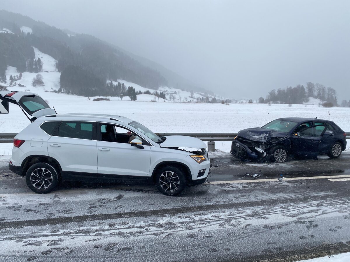 unf-lle-ober-geri-baar-erheblich-verletzt-probe-f-hrerausweis-weg