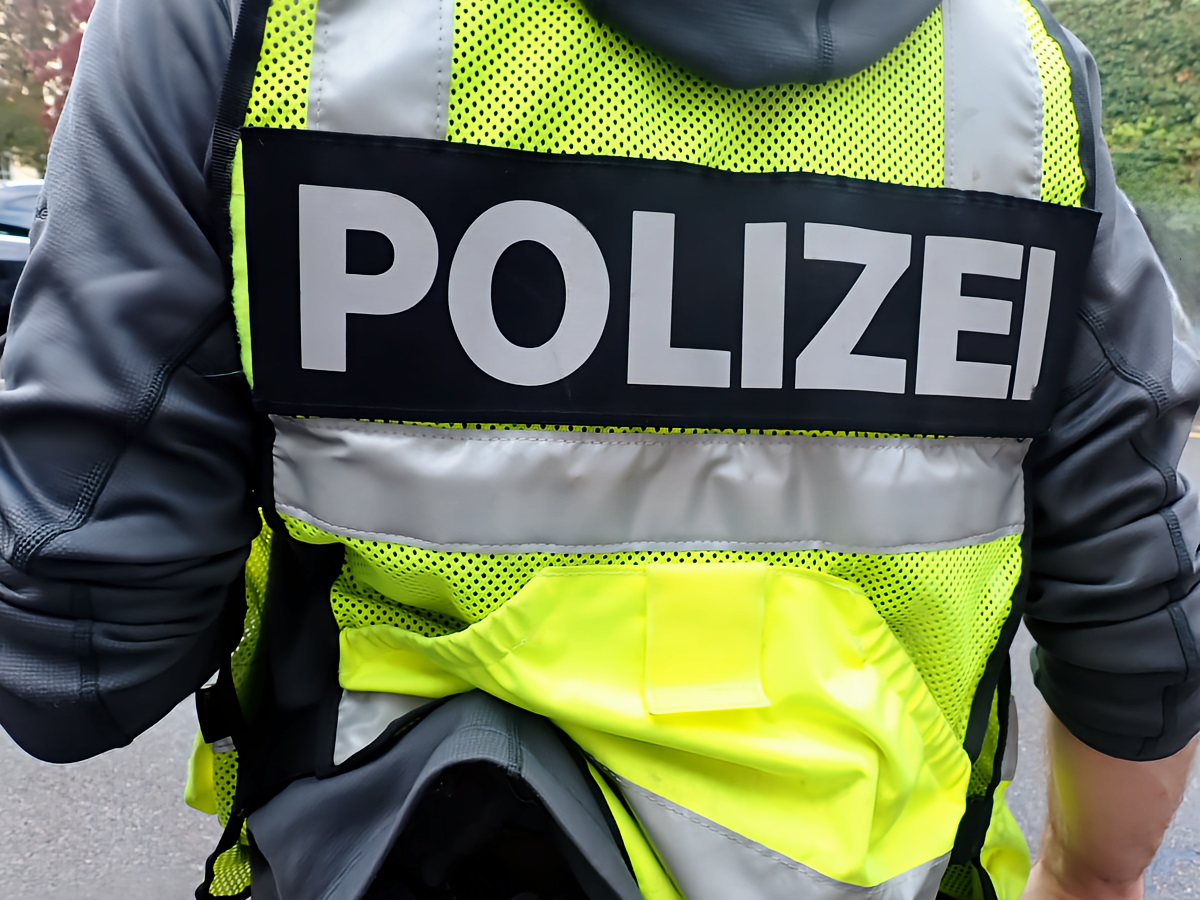 Basel-BS-Mann-24-feuert-in-Luft-Festnahme-nach-Flucht